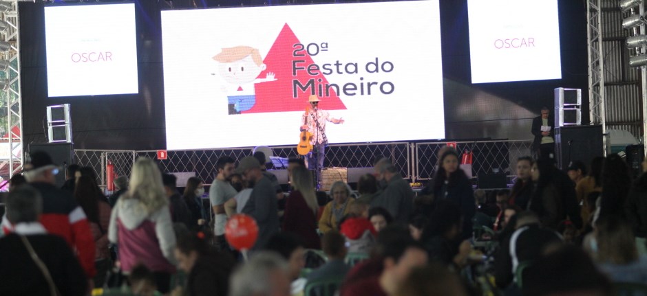 Festa do Mineiro terá homenagem à música sertaneja