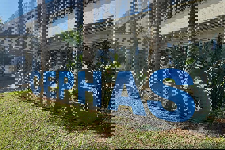 Foto: PMSJC Fachada e placa do Cephas