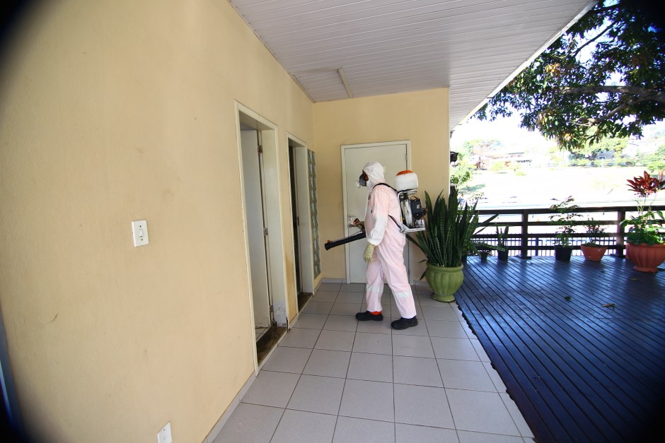 Sanitização no prédio do Procon. Foto: Claudio Vieira/PMSJC 04-07-2020