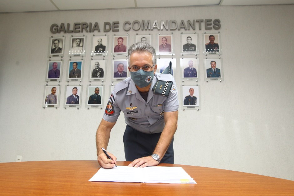 Assinatura de convênio entre Secretaria de Mobilidade Urbana e Polícia Militar. Foto: Claudio Vieira/PMSJC 21-01-2021