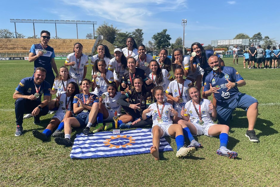 Joguinhos: São José é campeão no futebol feminino e GR - Prefeitura de São  José dos Campos