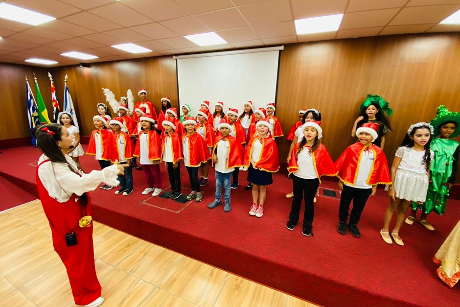 Cantata de Natal realizada na Fundhas emociona convidados - Prefeitura de  São José dos Campos