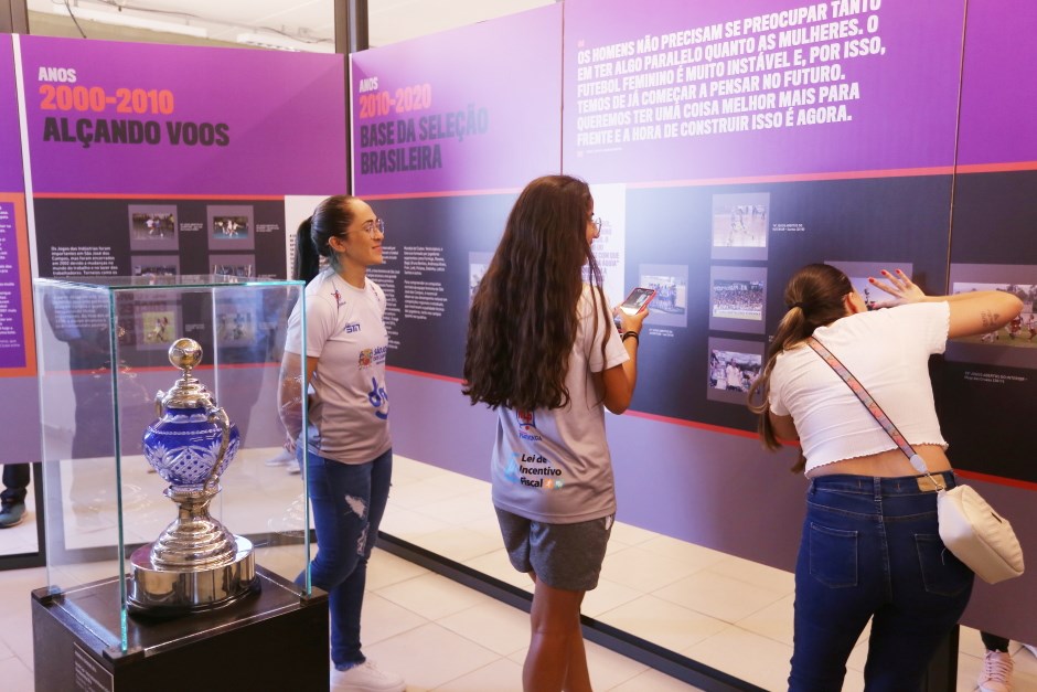 Museu do Futebol seleciona pesquisadores e pesquisadoras do tema futebol de  mulheres em todo o Brasil - Portal Aberje