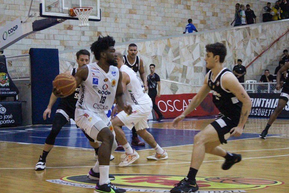 São José Basketball vence e força o terceiro jogo nesta quarta