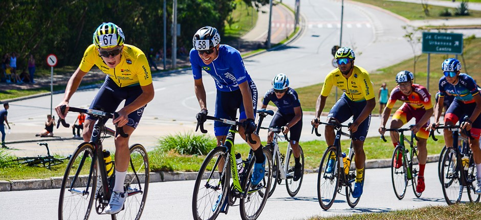 Atletas do São José Ciclismo convocados pela Seleção Brasileira para disputar o Pan-Americano de Ciclismo de Estrada, realizado em São José dos Campos.
