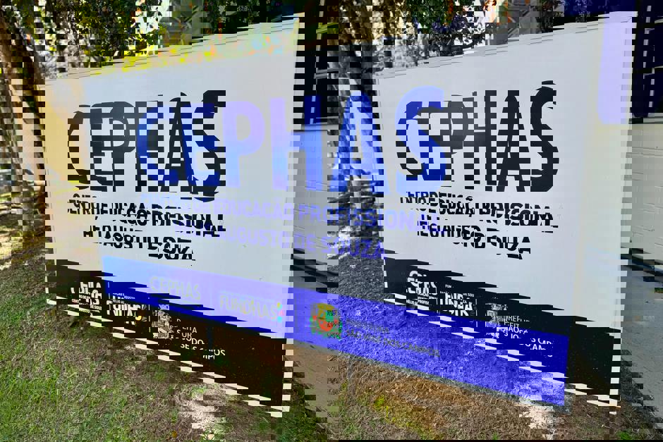 Foto: PMSJC Fachada e placa do Cephas