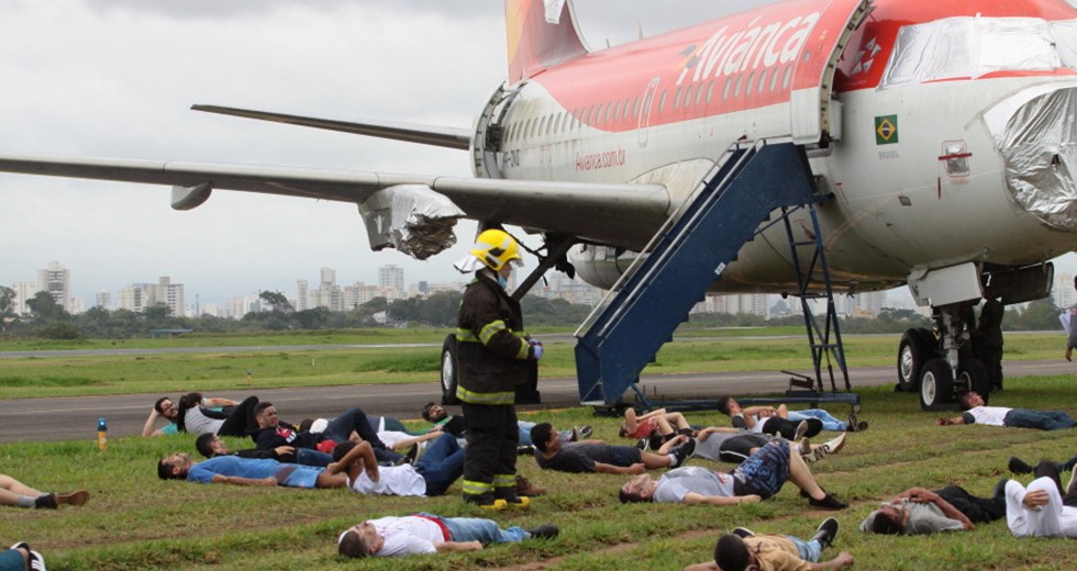 Simulado  Desastre Aéreo no Aeroporto de São José  09 10 2019