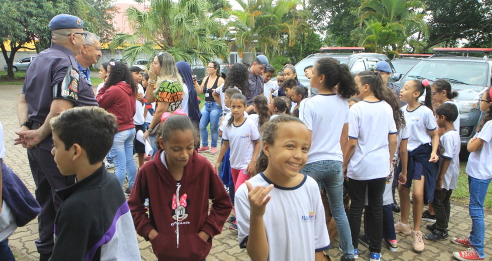 BAEP distribuição de presentes as crianças da Fundhas 11/12/2019   Foto:Charles de Moura/PMSJC