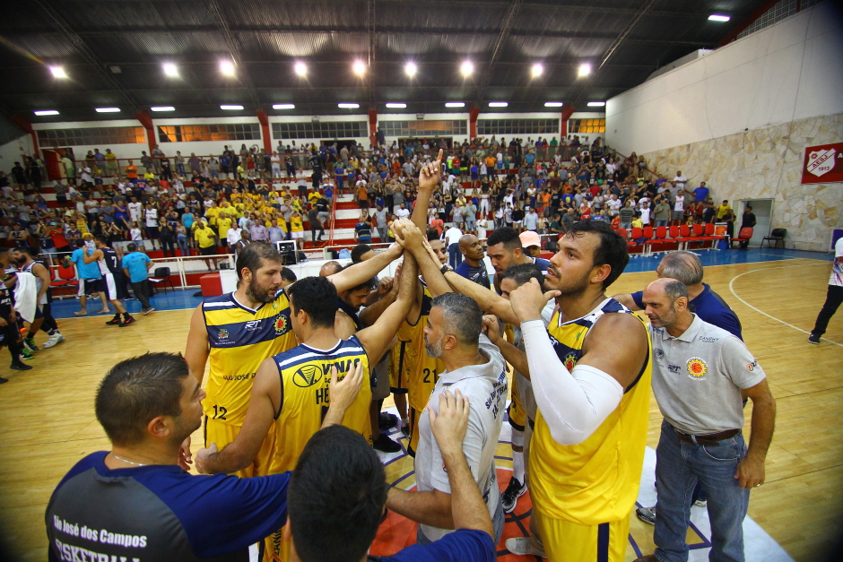 basquete-60-claudio_vieira.jpg