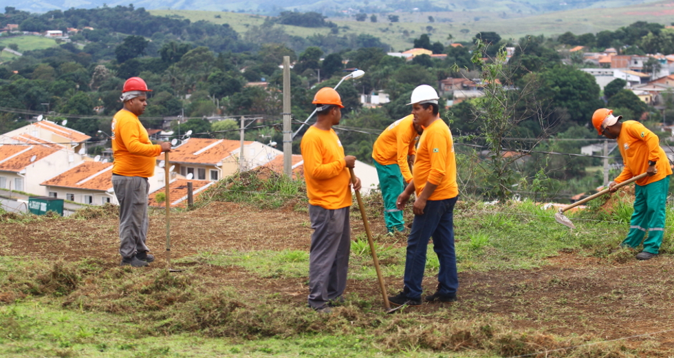 cv__4845_claudio_vieira.jpg