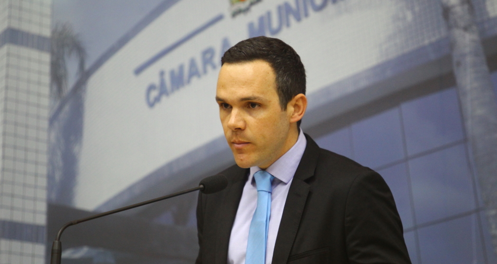 cv__7788_claudio_vieira.jpg