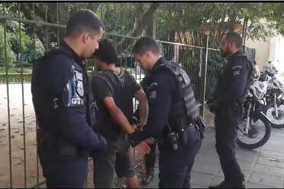 suspeito-preso-vandalismo-vila-adyana.jpg