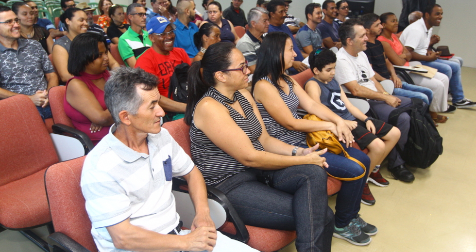 cv__8978_claudio_vieira.jpg