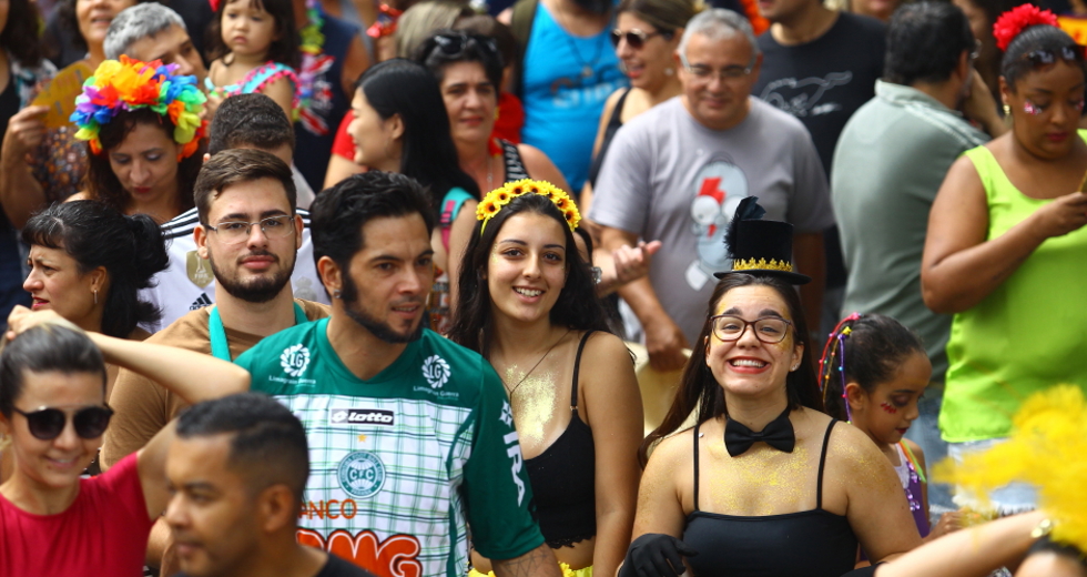 cv__8226_claudio_vieira.jpg