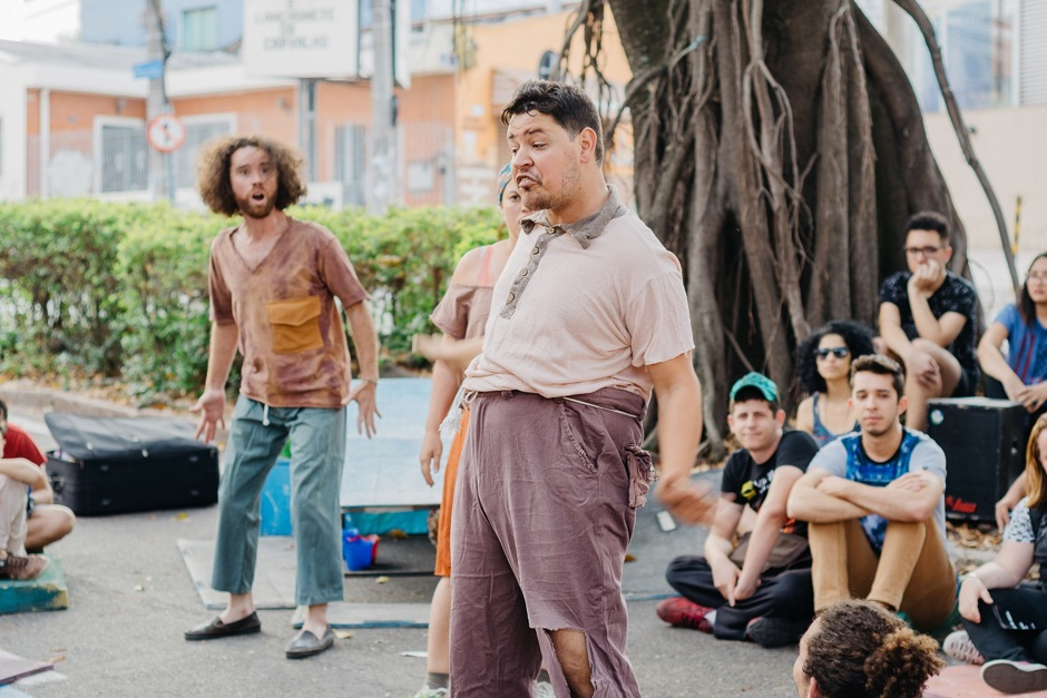 Foto: Divulgação rua-sem-saida-adriano-sobral.jpg