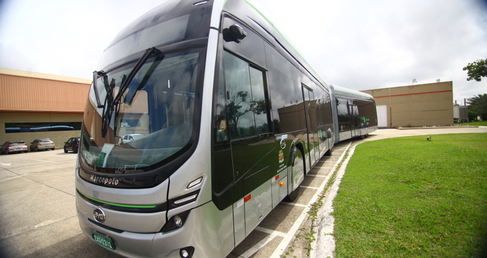 cv__6163_claudio_vieira.jpg