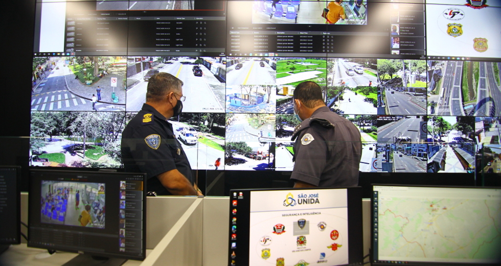 cv__4831_claudio_vieira.jpg