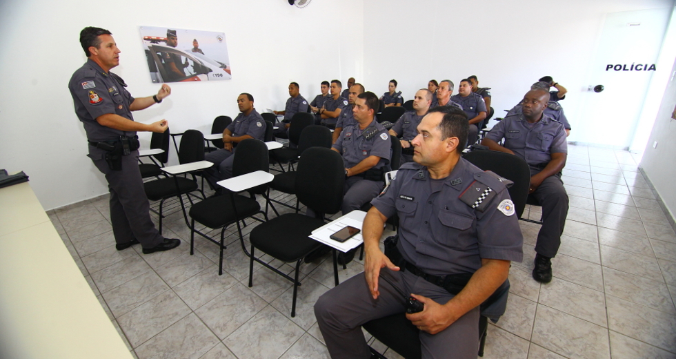 cv__6844_claudio_vieira.jpg