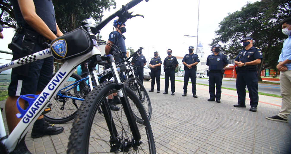 cv__9294_claudio_vieira.jpg