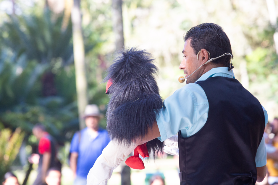 show-de-magicas-com-o-magico-paulo.png