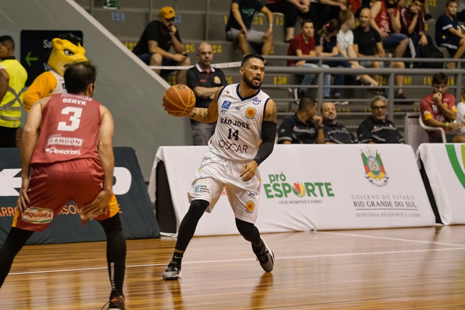 sj-x-caxias.jpg