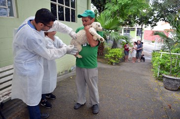 Vacinação Antirrábica  Vila Tesouro