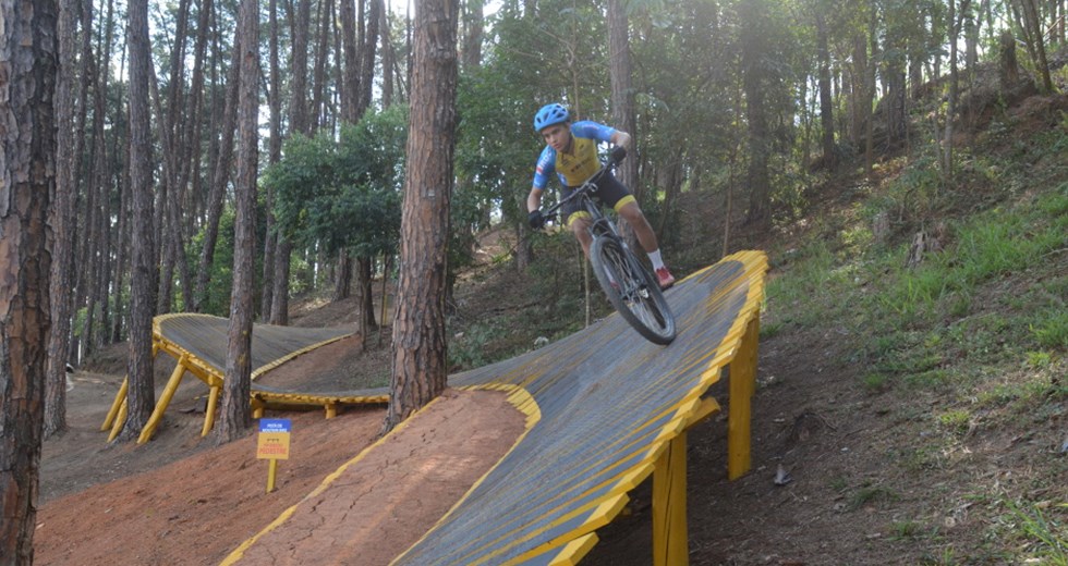 Capacitação na pista de mountain bike do Parque Santos Dumont 05  11 2020
