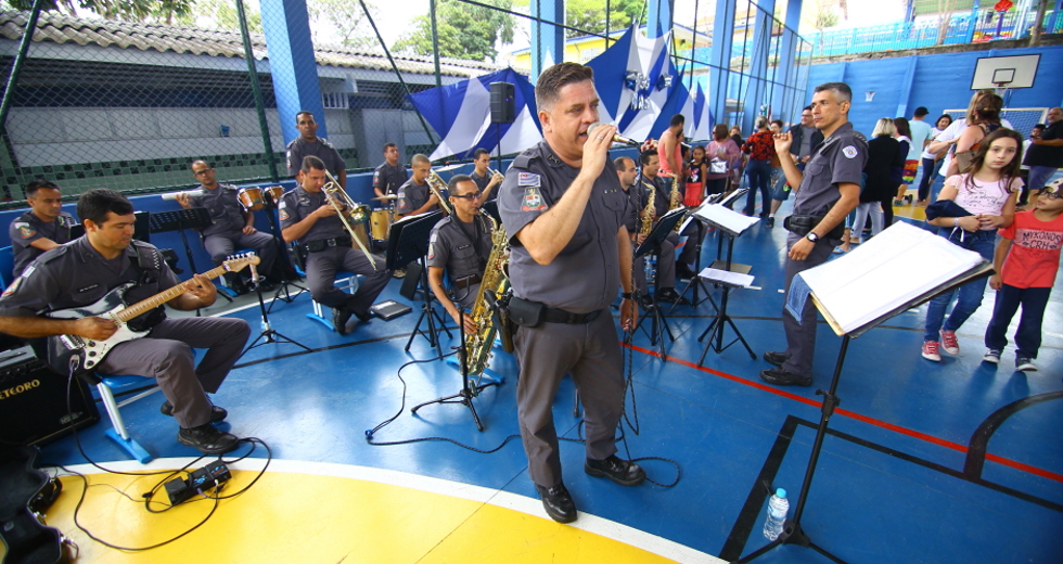 cv__8885_claudio_vieira.jpg
