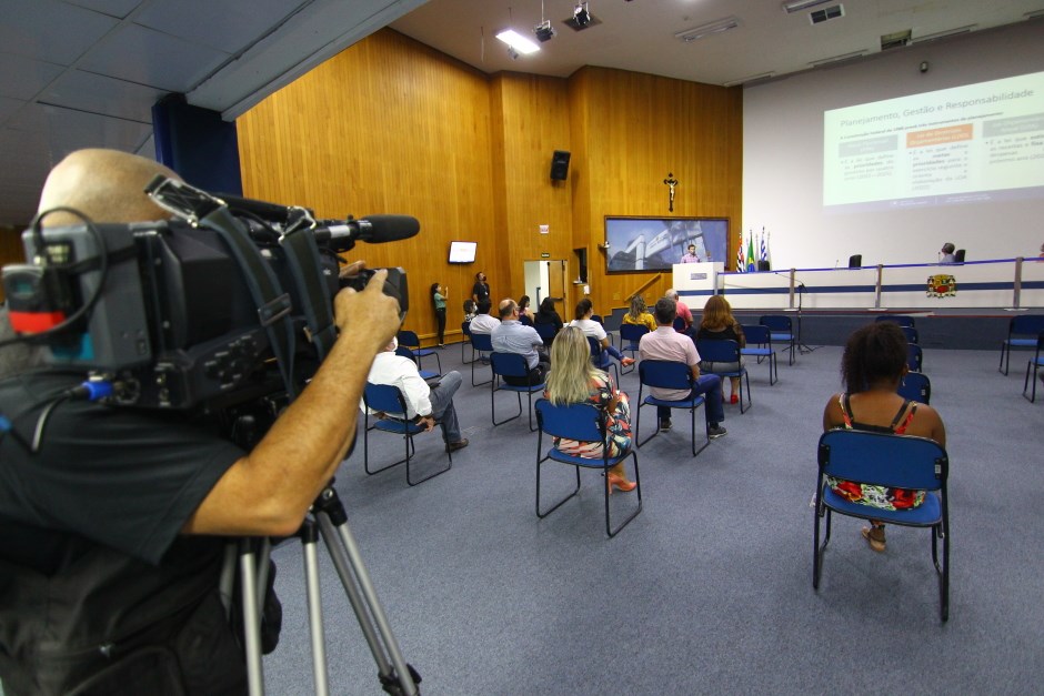 Audiência da LDO (Lei de Diretrizes Orçamentárias) na Câmara Municipal. Foto: Claudio Vieira/PMSJC 23-03-2021  