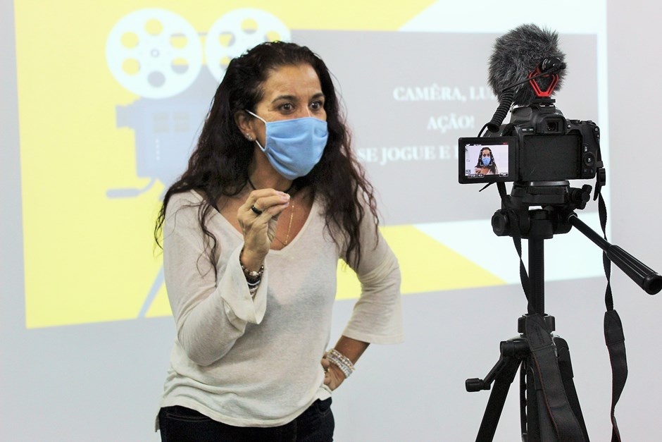 Educadores da Fundhas participam de treinamento para produção de vídeos
