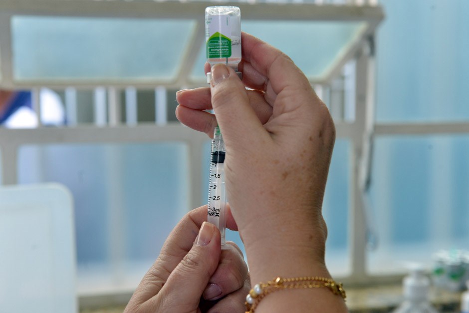 Vacinação H1N1   UBS Jd Paulista 24 04 2018