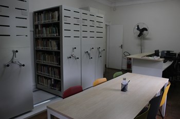 Biblioteca é especializada em cultura popular