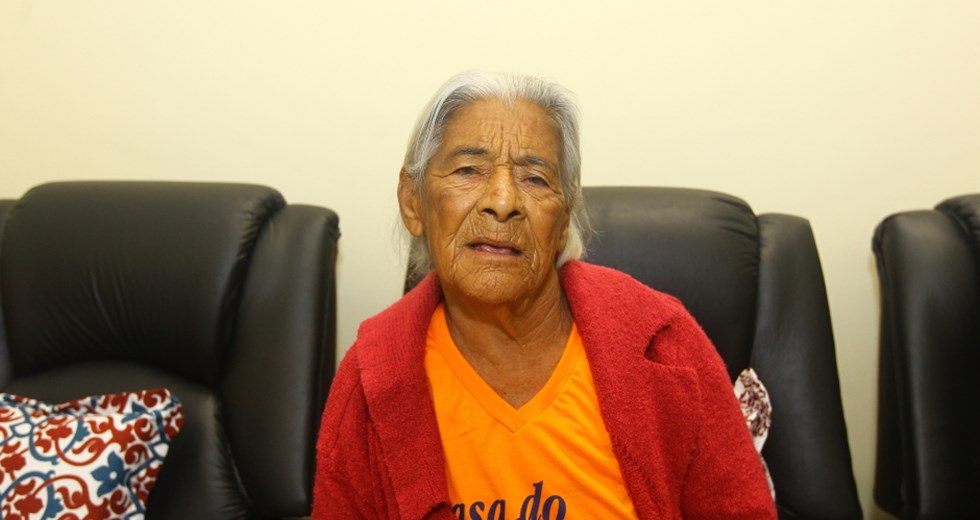  Terezinha Maria da Silva, 86 anos, moradora do bairro Vila Maria