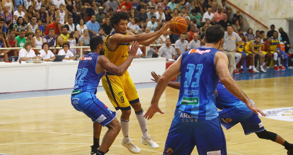 liga_ouro_basquete-35-claudio_vieira.jpg