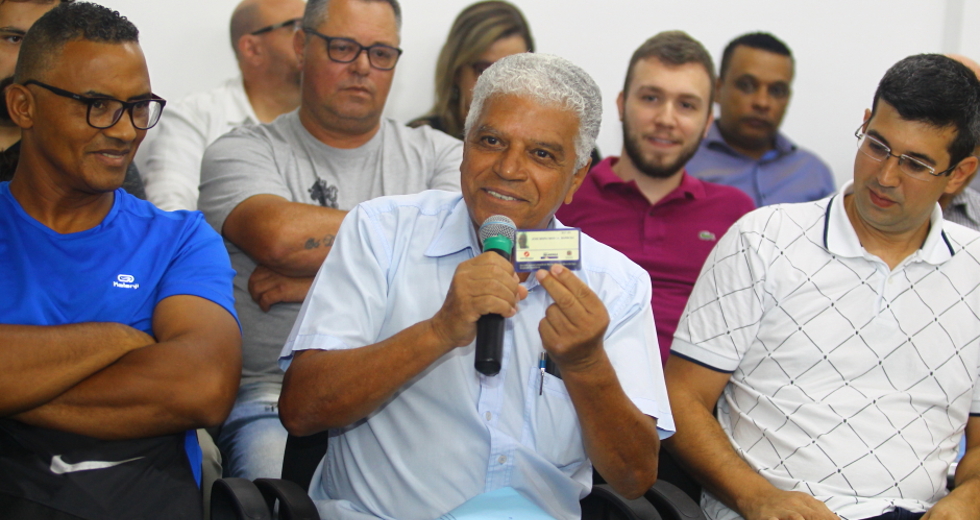 cv__9997_claudio_vieira.jpg