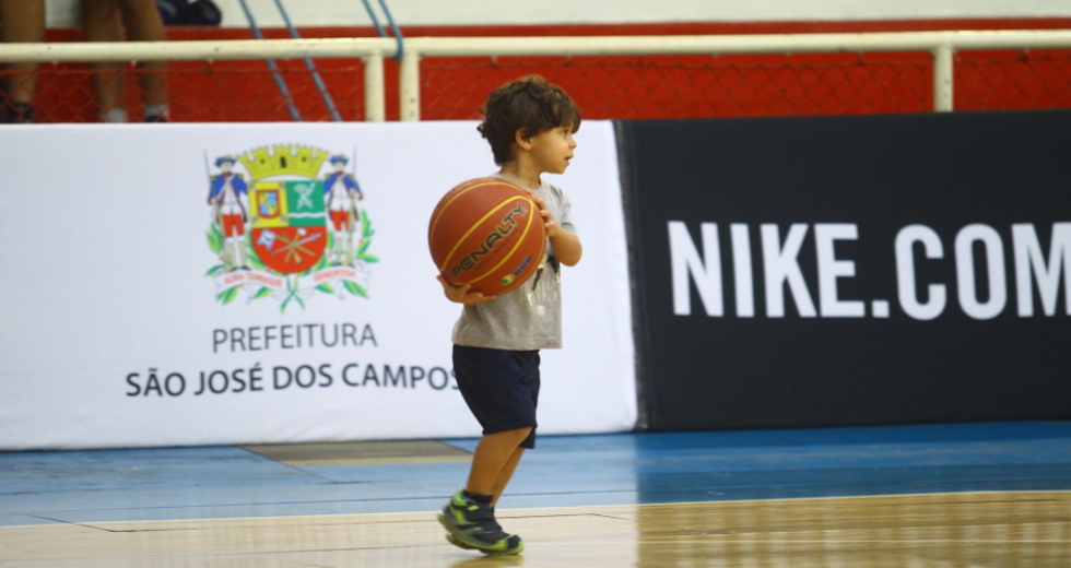 cv__6940-claudio_vieira.jpg