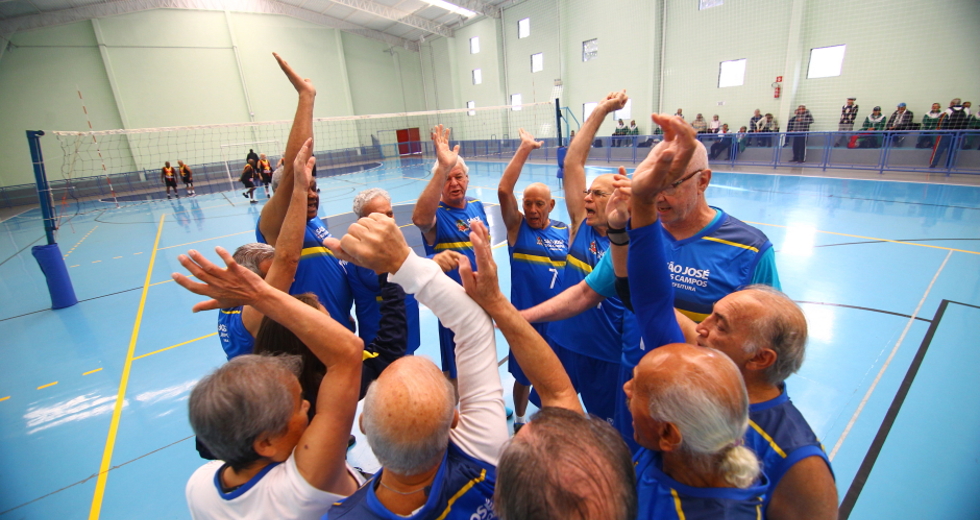 cv__8135_claudio_vieira.jpg