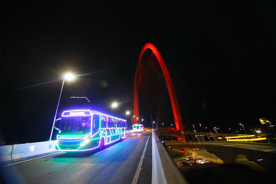 cv__7885_claudio_vieira.jpg