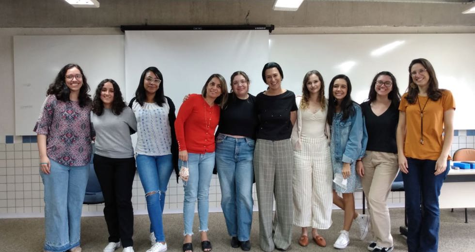 Programa de Apadrinhamento Afetivo