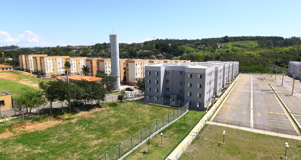 cv__9054_claudio_vieira.jpg
