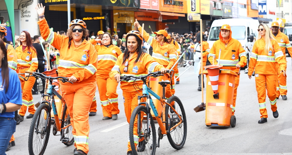 7 de Setembro Dia da Independência - Desfile cívico-militar na Rua 15 de Novembro. Foto: Claudio Vieira/PMSJC 07-09-2025