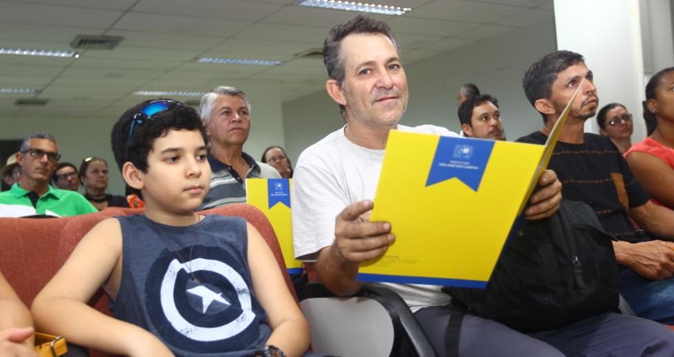 cv__9068_claudio_vieira.jpg