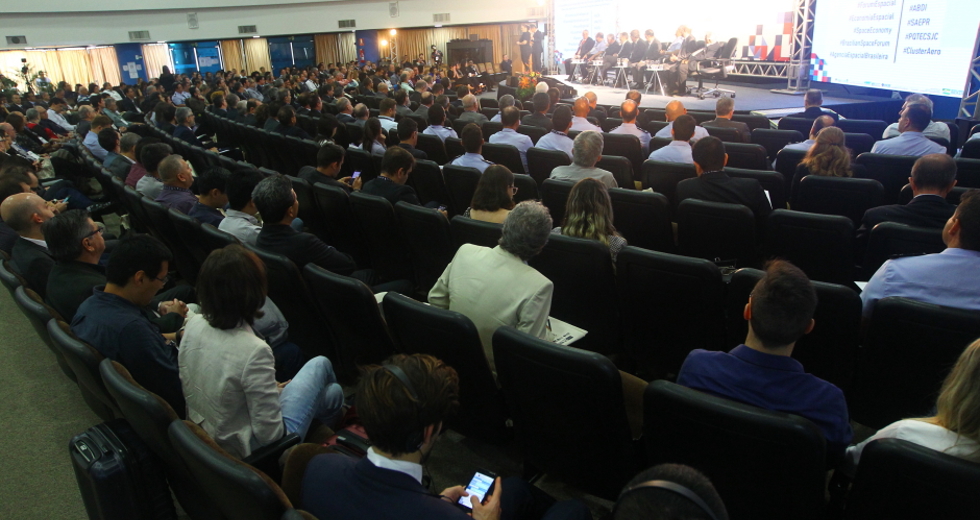 cv__8055_claudio_vieira.jpg