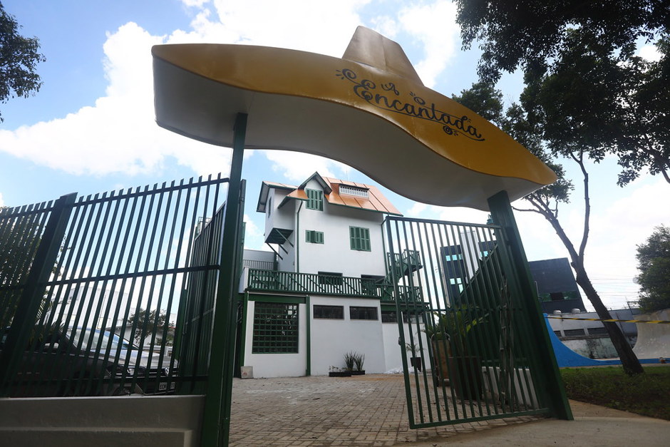 Casa Encantada City Tour