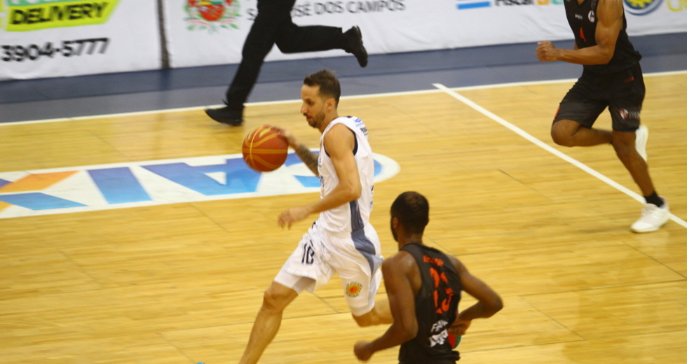 cv__5341_claudio_vieira.jpg