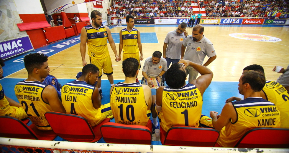 basquete-53-claudio_vieira.jpg