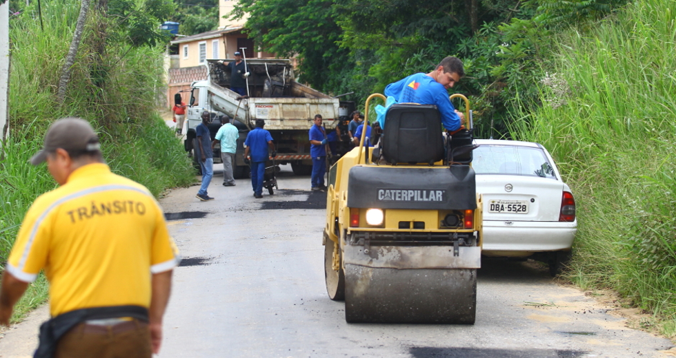 tapa_buraco_bairro_capuava-06-claudio_vieira.jpg
