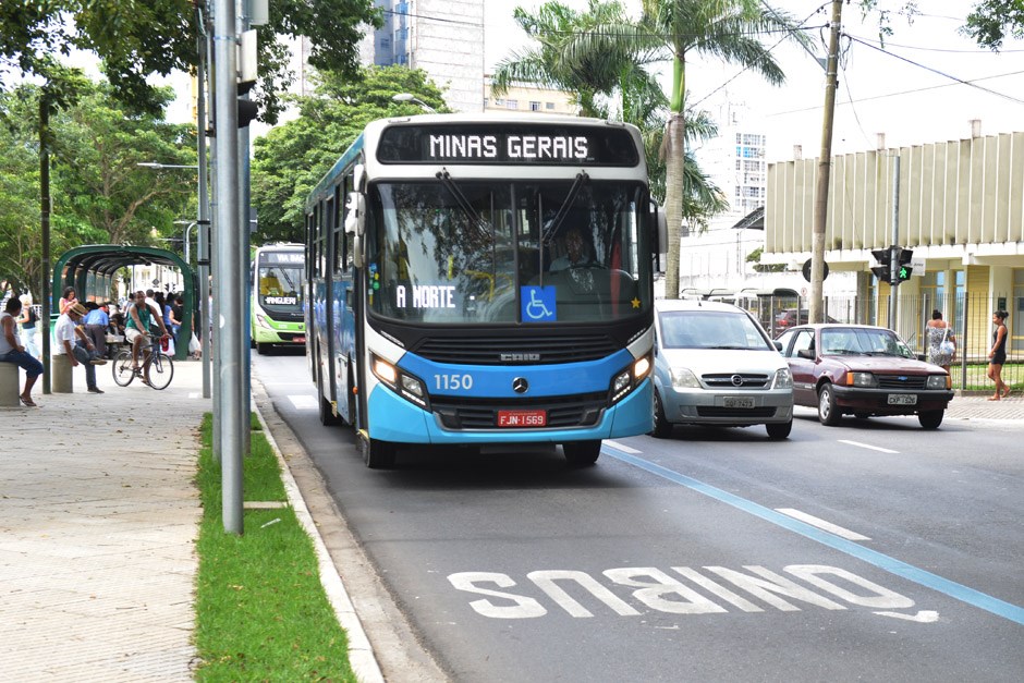 Onibus transporte público
