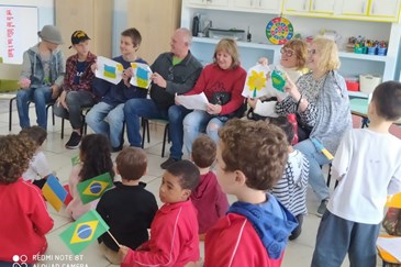 Pedagogia dos Sonhos - Crianças sonham com paz na Ucrânia e recebem visita especial 