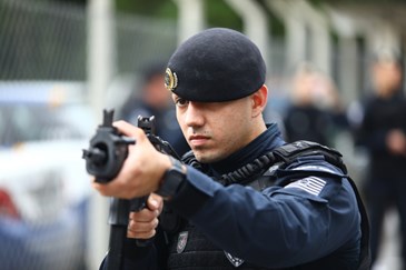 Entrega de armas para a GCM no Centro de Treinamento da Guarda na região norte. Foto: Claudio Vieira/PMSJC 30-03-2023 